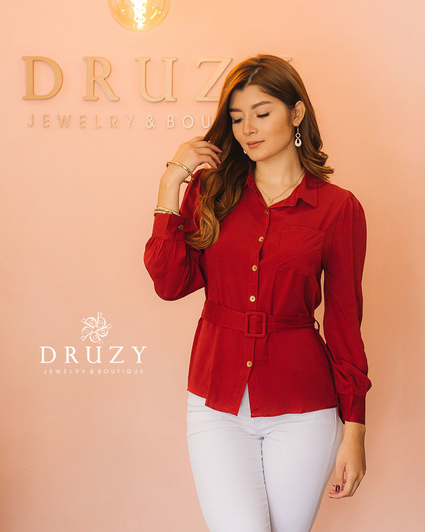 Blusa manga larga con cinturon