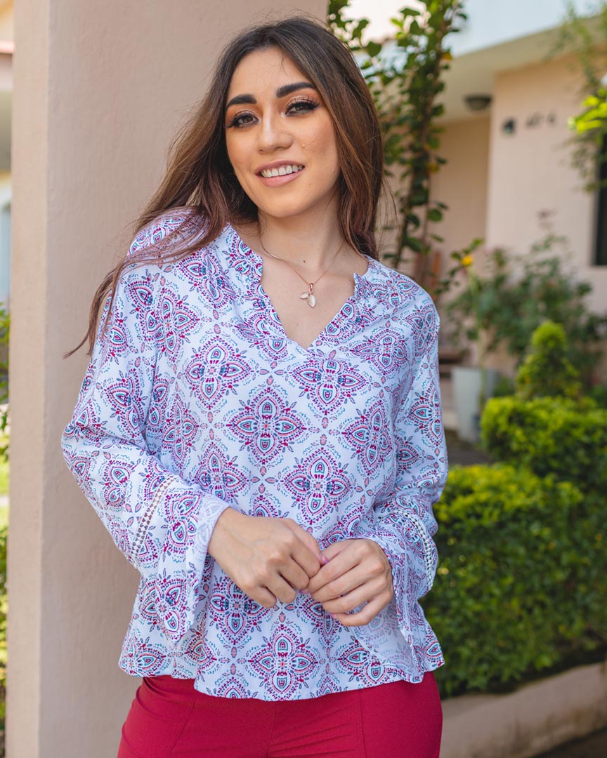 Blusa de manga larga ancha