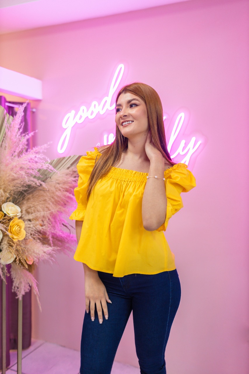BLUSA AMARILLA MANGA BUCHE