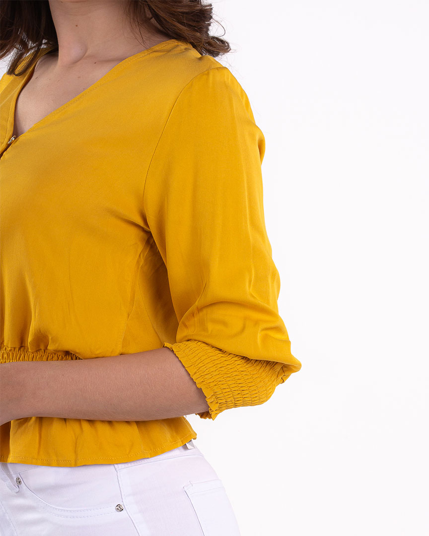 Blusa de cintura fruncida